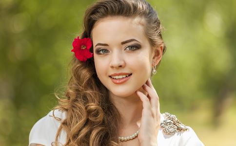 白领胃酸过多是什么原因 白领胃酸过多怎么办 白领胃酸过多吃什么好