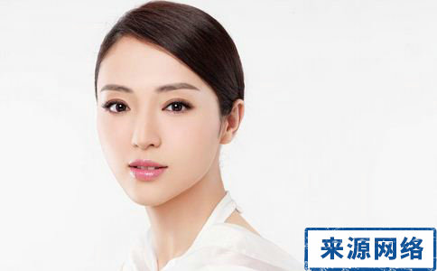 白领哪些不良习惯会伤害乳房 如何保护乳房 女性白领如何养生