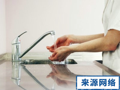 早晨起床水不能乱喝 早上起床喝什么水好 养生保健常识