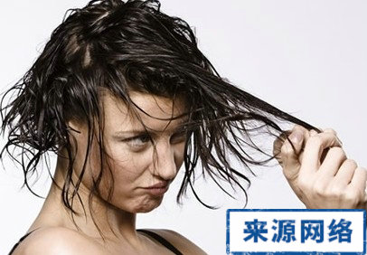 脱发 频繁洗头发 洗护产品 洗发水 长期脱发