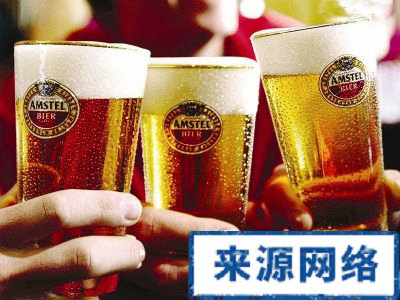 男人喝啤酒 啤酒 生啤酒 干啤酒 无醇啤酒 男性健康