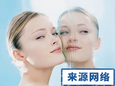 补水 补水时间 便秘 感冒 发烧 补充水分 温开水 矿泉水