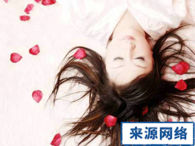 女人 女性保健 饮食 维生素 蔬菜水果 黑麦面包 皮肤癌 纤