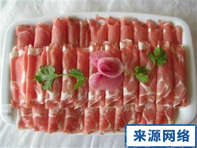 冬天吃羊肉的好处 药膳羊肉汤的做法 冬季养生保健