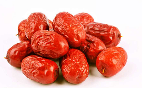 冬天女人吃什么对皮肤好 女人吃什么对皮肤好 冬天吃什么对皮肤好 冬天吃什么好