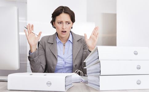 女性冬天手冷是什么原因 女性冬天手冷怎么办 女性冬天手冷吃什么