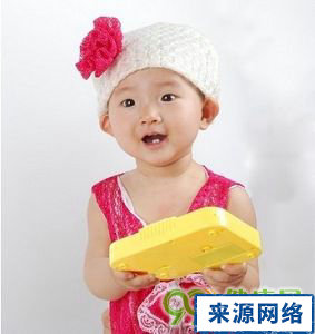 宝宝穿鞋 怎么给宝宝选择鞋子方法 选择鞋子有什么误区