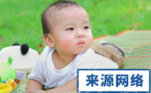 小儿咳嗽要注意什么 小儿咳嗽如何治疗 小儿咳嗽不能吃什么