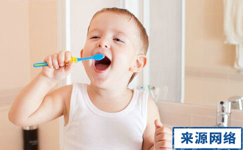 宝宝刷牙怎么办 宝宝刷牙有什么误区 怎么让宝宝爱上刷牙