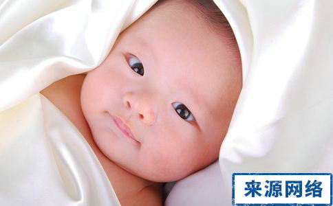 春季新生儿要如何护理呢 春季新生儿如何护理 春季新生儿吃什么好 春季新生儿有什么饮食禁忌