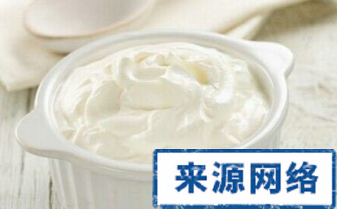 儿童喝酸奶的好处有哪些 儿童喝酸奶有什么好处 儿童喝酸奶要注意什么 儿童喝酸奶有什么禁忌