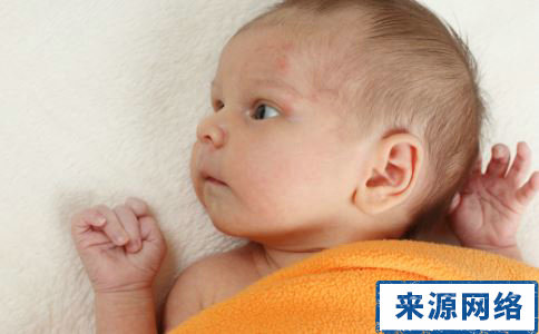 宝宝打嗝的原因 如何预防宝宝打嗝 宝宝打嗝怎么治疗