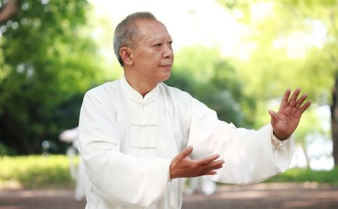 骨质疏松怎么办 骨质疏松如何预防 预防骨质疏松吃什么好