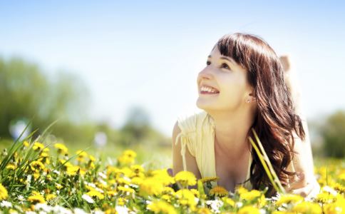 秋季如何保健 秋季如何养生 秋季养生有什么方法