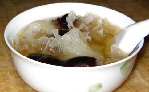秋季上火怎么办 秋季如何降火 上火吃什么
