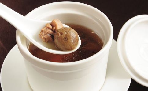 脱发的原因有哪些 为什么会脱发 脱发吃什么好