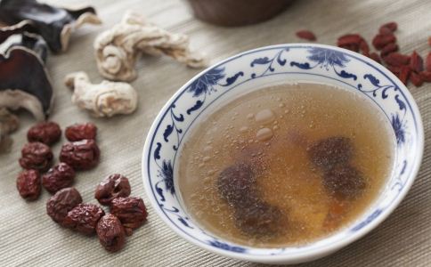 吃红枣有什么禁忌 吃红枣要注意什么 如何正确吃红枣