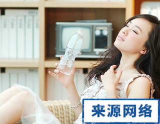 夏季容易口干吃什么好? 夏季养生 夏季口干吃什么 夏季为什么易口干