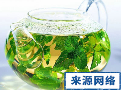 夏季防暑喝什么 夏季喝白茶有什么好处 白茶有什么功效