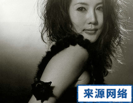 女性在夏季应怎么美容? 女性美容 夏季女性如何美容 夏季女性如何养生