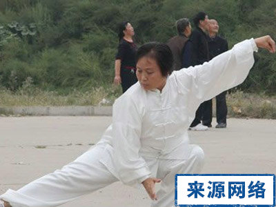 老人保健 夏季老人锻炼应注意什么 夏季老人应怎么锻炼